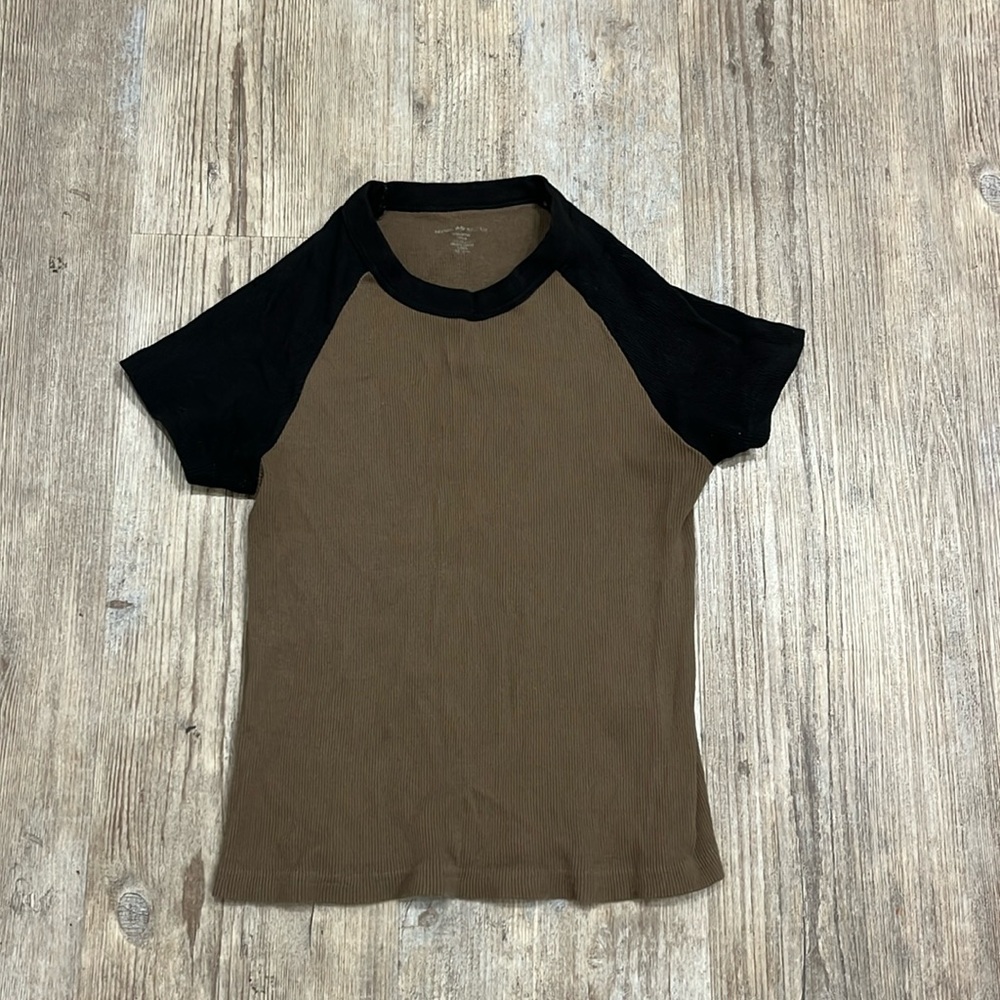 Brandy Melville black and brown tee